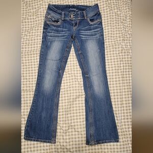 Amethyst Jeans Flare in Deep Blue